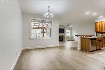 5927 NE 49th St, Vancouver, WA 98661 - Photo 9