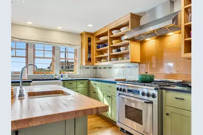 597 N Marion Ave, Gearhart, OR 97138 - Photo 13