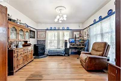 5320 Royal Ave, Eugene, OR 97402 - Photo 7