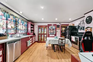 5320 Royal Ave, Eugene, OR 97402 - Photo 11