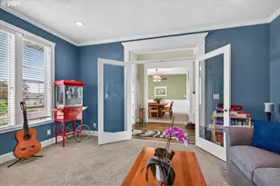 2258 Gene Cameron Wy, Medford, OR 97504 - Photo 19
