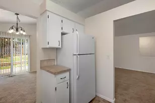 10844 SW 61st Ave, Portland, OR 97219 - Photo 11