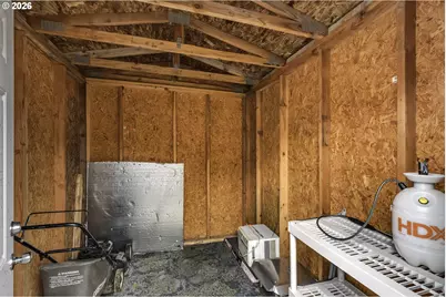315 Kanuku St SE, Salem, OR 97306 - Photo 25
