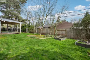 2140 SW Wynwood Ave, Portland, OR 97225 - Photo 35