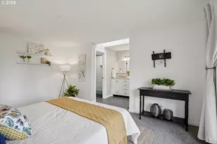 2140 SW Wynwood Ave, Portland, OR 97225 - Photo 23