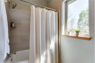 1130 Polk St, Eugene, OR 97402 - Photo 41