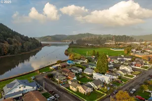 1289 Ivy Ave, Reedsport, OR 97467 - Photo 37