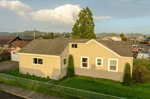 1289 Ivy Ave, Reedsport, OR 97467 - Photo 39