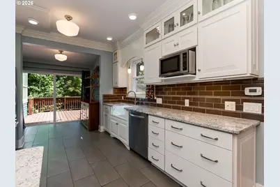 2012 NE 27th Ave, Portland, OR 97212 - Photo 5