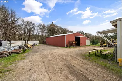 22994 Redoak Ln, Veneta, OR 97487 - Photo 17