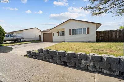 562 E Reeder Dr, Hermiston, OR 97838 - Photo 3
