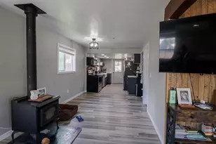 518 SE 2nd Ave, John Day, OR 97845 - Photo 5