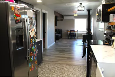 518 SE 2nd Ave, John Day, OR 97845 - Photo 5