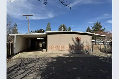 3955 S Stage Rd #6, Medford, OR 97501 - Photo 19