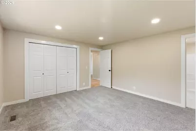 1015 Cunningham Ln, Salem, OR 97302 - Photo 25