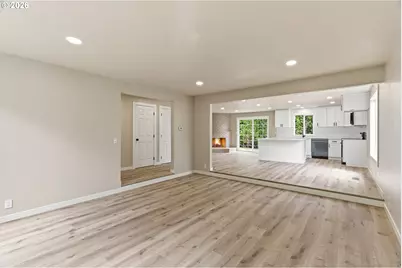 1015 Cunningham Ln, Salem, OR 97302 - Photo 7