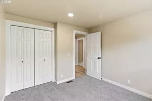 1015 Cunningham Ln, Salem, OR 97302 - Photo 35