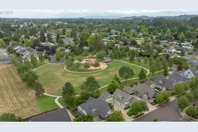 914 NE Samson St, McMinnville, OR 97128 - Photo 45