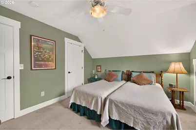 914 NE Samson St, McMinnville, OR 97128 - Photo 29