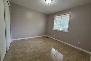 1003 SE 146th Ave, Portland, OR 97233 - Photo 17