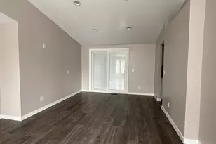 1003 SE 146th Ave, Portland, OR 97233 - Photo 5