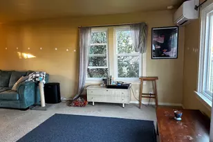 300 21st St, Springfield, OR 97477 - Photo 7