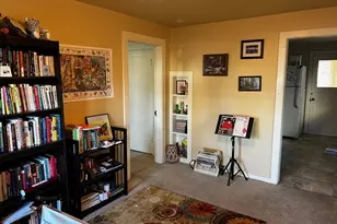 300 21st St, Springfield, OR 97477 - Photo 11