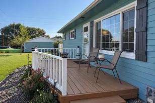 1302 SW Crestview Rd, Prineville, OR 97754 - Photo 3