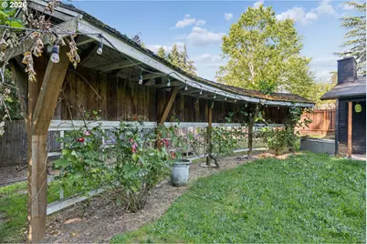 545 SE Palmer Ln, Dayton, OR 97114 - Photo 5