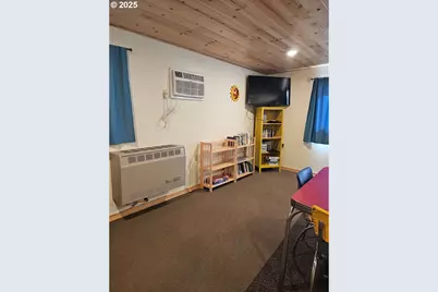 970 2nd St, North Powder, OR 97867 - Photo 3