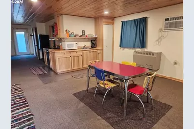 970 2nd St, North Powder, OR 97867 - Photo 7