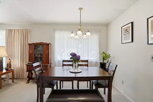 8802 N Chase Ave, Portland, OR 97217 - Photo 9