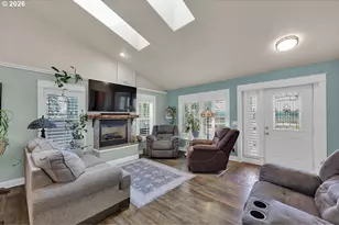 1208 Linn Way, Brownsville, OR 97327 - Photo 13