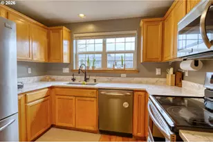 435 S 8th St, Saint Helens, OR 97051 - Photo 7