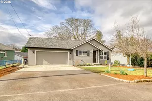 435 S 8th St, Saint Helens, OR 97051 - Photo 3