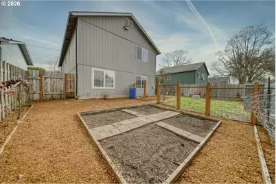 435 S 8th St, Saint Helens, OR 97051 - Photo 35