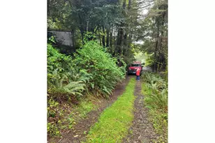 99899 S Bank Chetco Rd, Brookings, OR 97415 - Photo 7