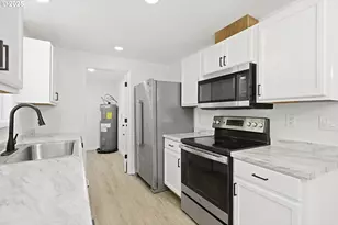 4600 Summit Dr, Hood River, OR 97031 - Photo 21