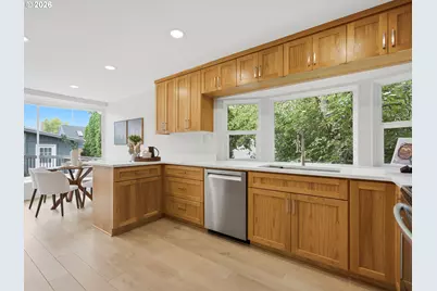 726 E Main St, Hillsboro, OR 97123 - Photo 17