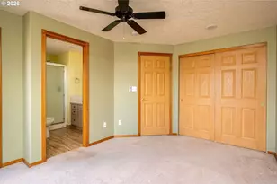 1367 NE Market Dr, Fairview, OR 97024 - Photo 19