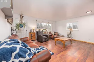 900 SE Willowdale Dr, Prineville, OR 97754 - Photo 3