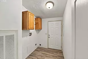 64608 E Bay Rd, North Bend, OR 97459 - Photo 21