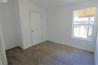 64608 E Bay Rd, North Bend, OR 97459 - Photo 17
