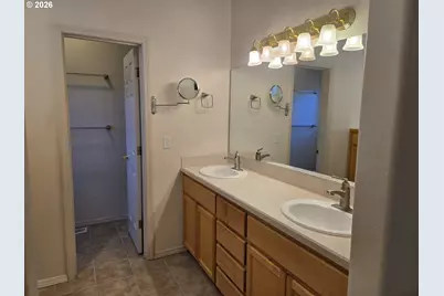2261 Condor Dr, Redmond, OR 97756 - Photo 19