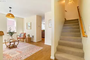 3911 NE Grand Ave, Portland, OR 97212 - Photo 7