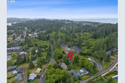 2885 NE 35th St, Lincoln City, OR 97367 - Photo 45