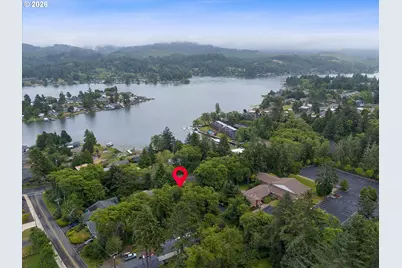2885 NE 35th St, Lincoln City, OR 97367 - Photo 3