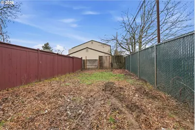 315 SE 15th Ave, Hillsboro, OR 97123 - Photo 17