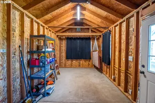1807 Milo Way, Eugene, OR 97404 - Photo 35