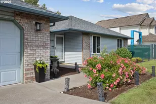 2245 NE Rock Ledge Dr, Keizer, OR 97303 - Photo 3